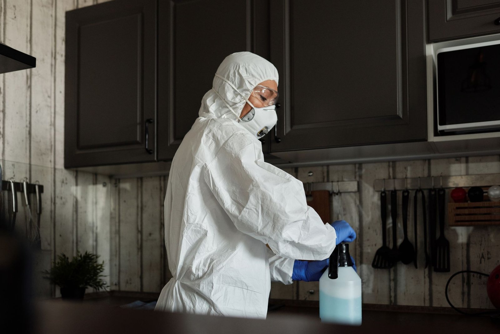 Expert Office Pantry Cleaning in Chandigarh | Guga Aviation